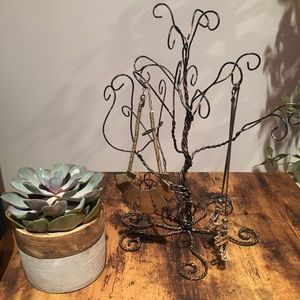 Jewelry Stand